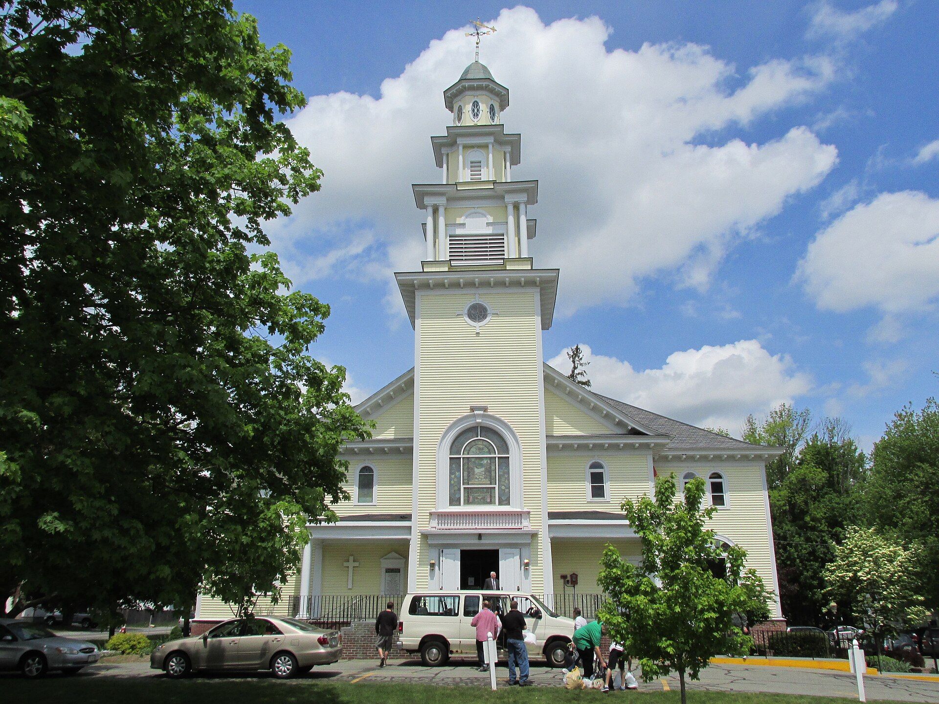 Christ Church United, Dracut, Massachusetts