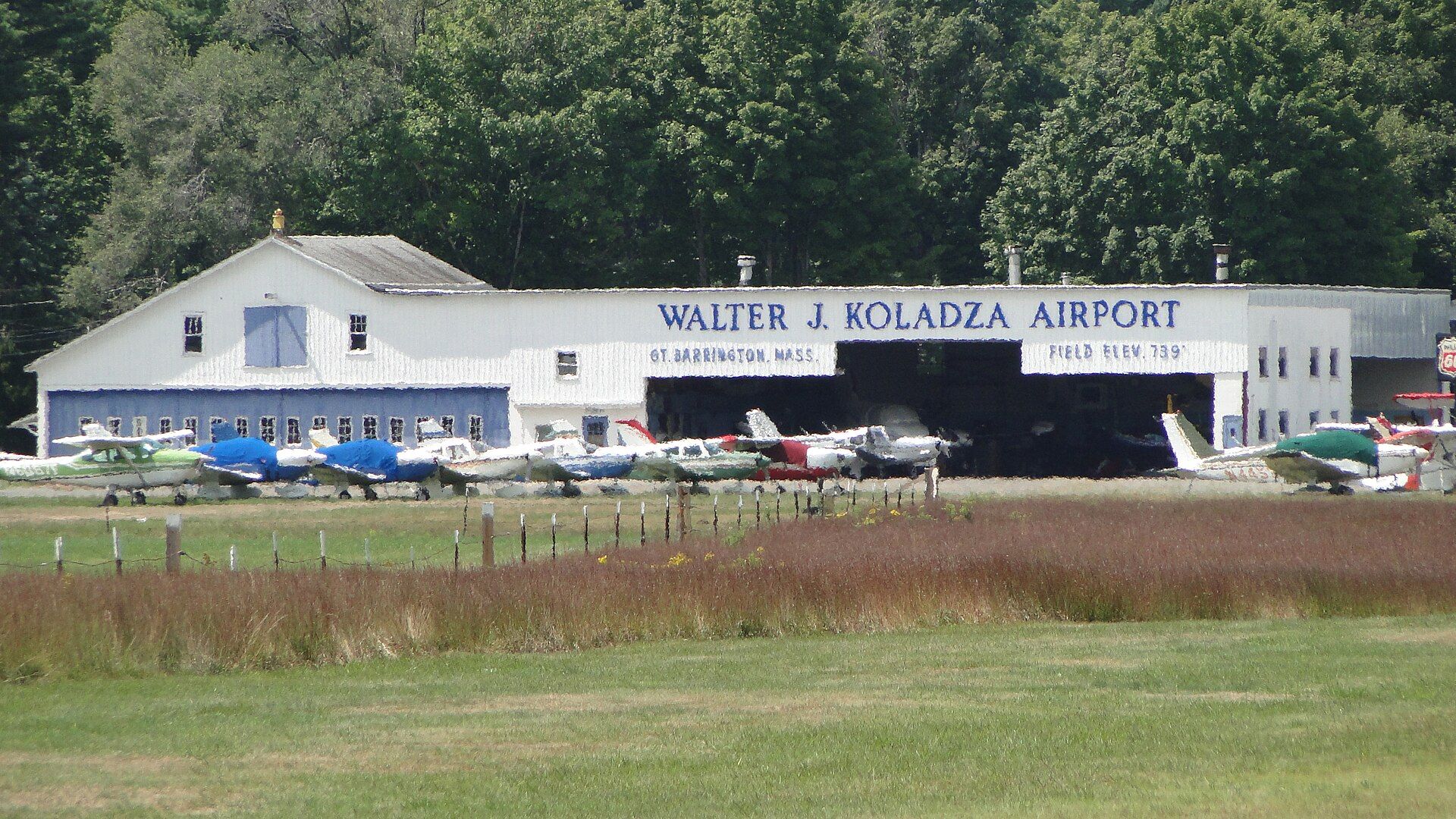 Walter J. Koladza Airport, Great Barrington, Massachusetts