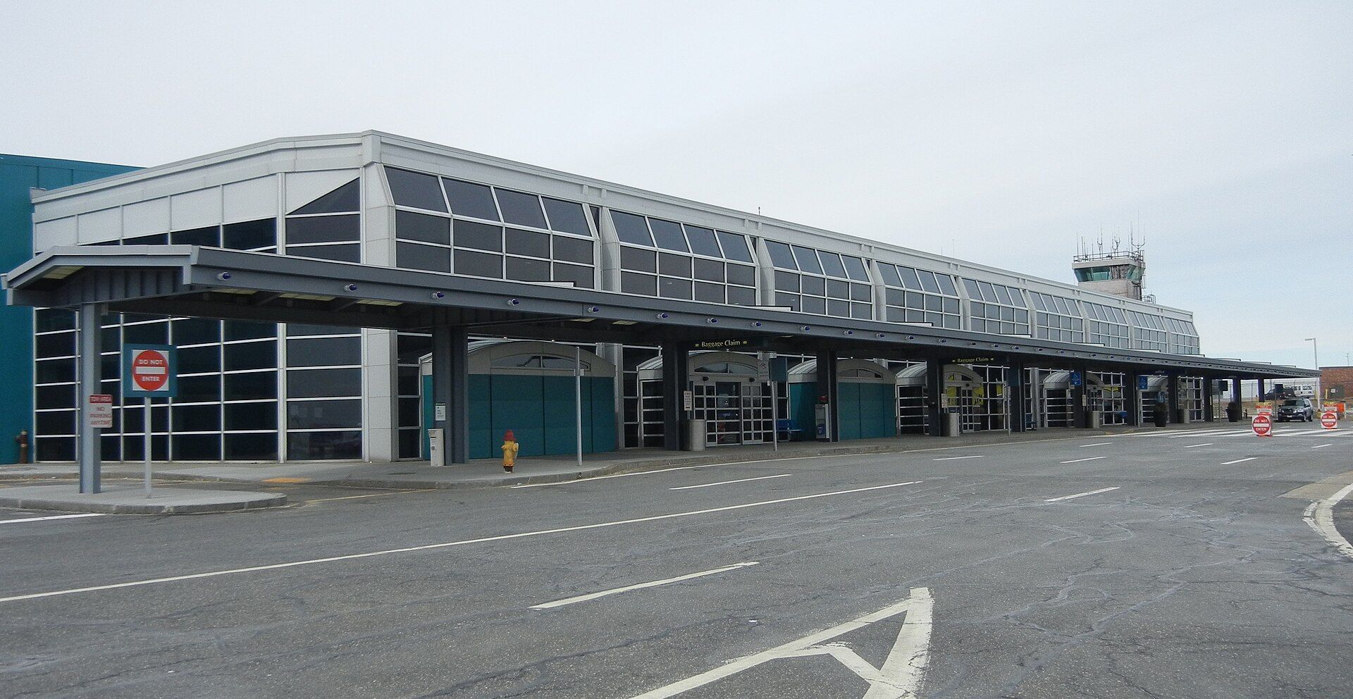 Worcester Regional Airport, Leicester, Massachusetts