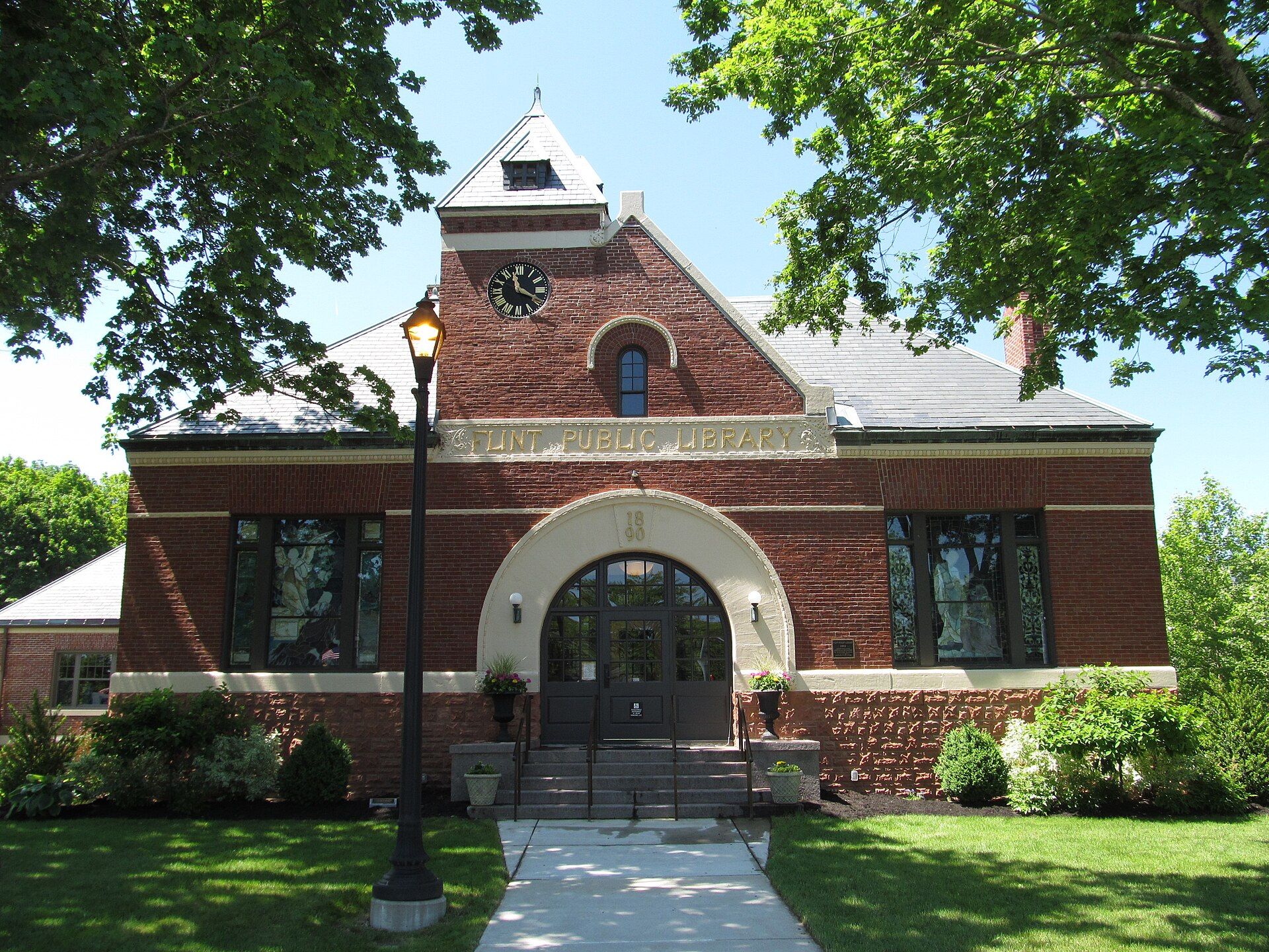 Flint Public Library, Middleton, Massachusetts