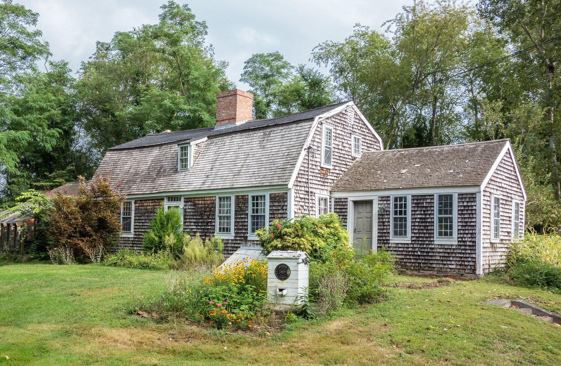 Luther House, Swansea, Massachusetts