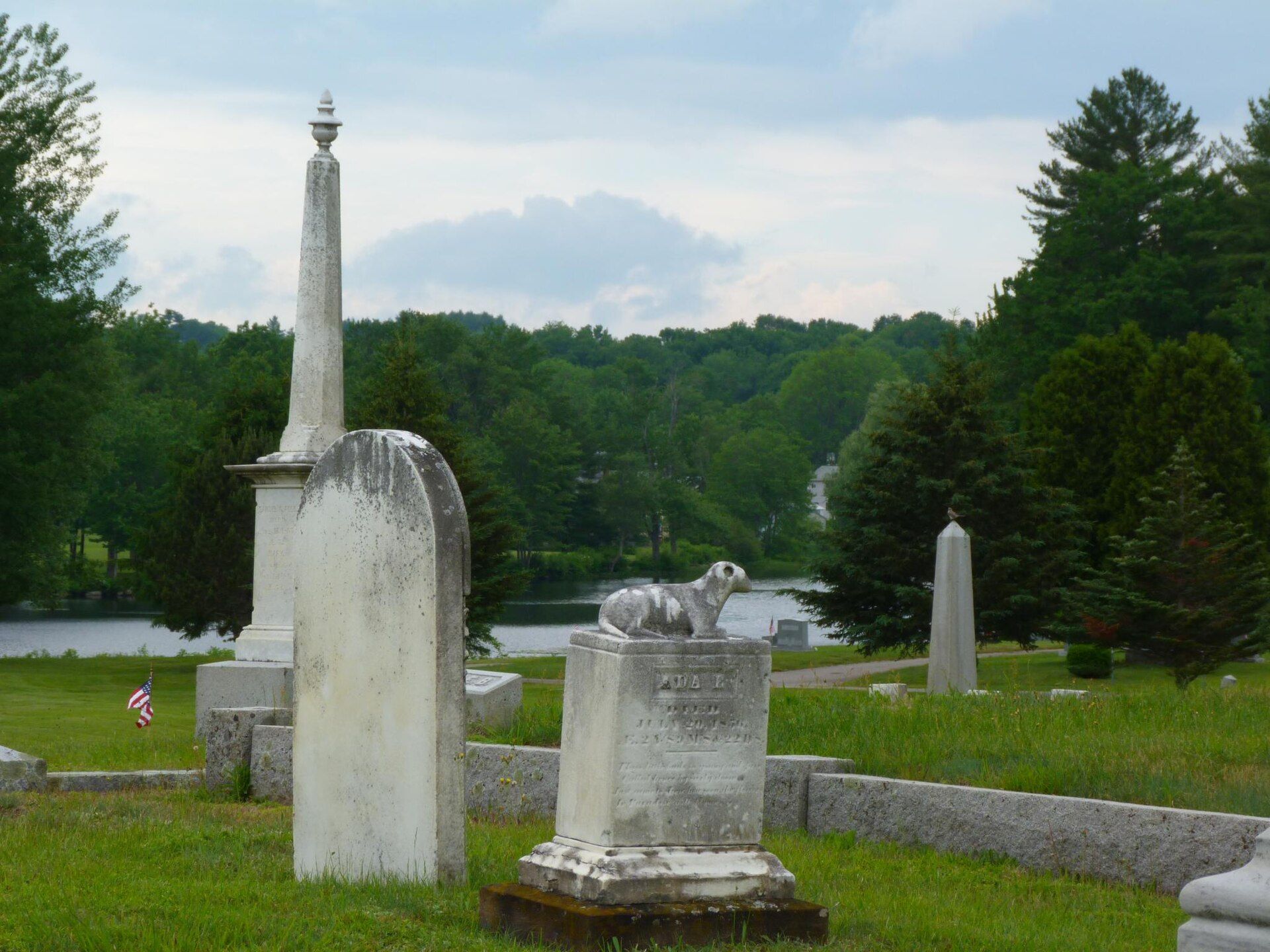 Floral Park Cemetery, Pittsfield, New Hampshire