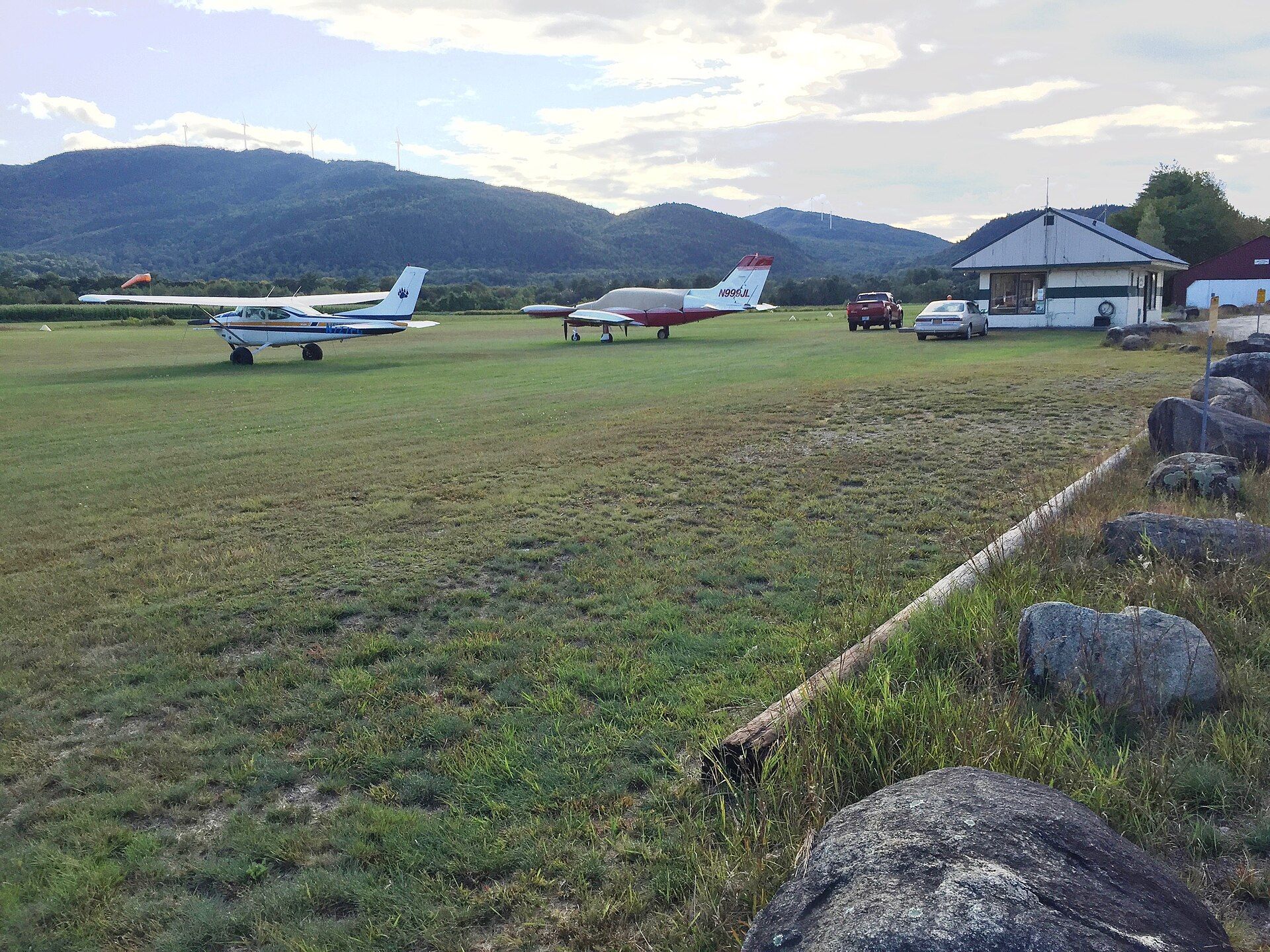 Plymouth Municipal Airport, Plymouth, New Hampshire