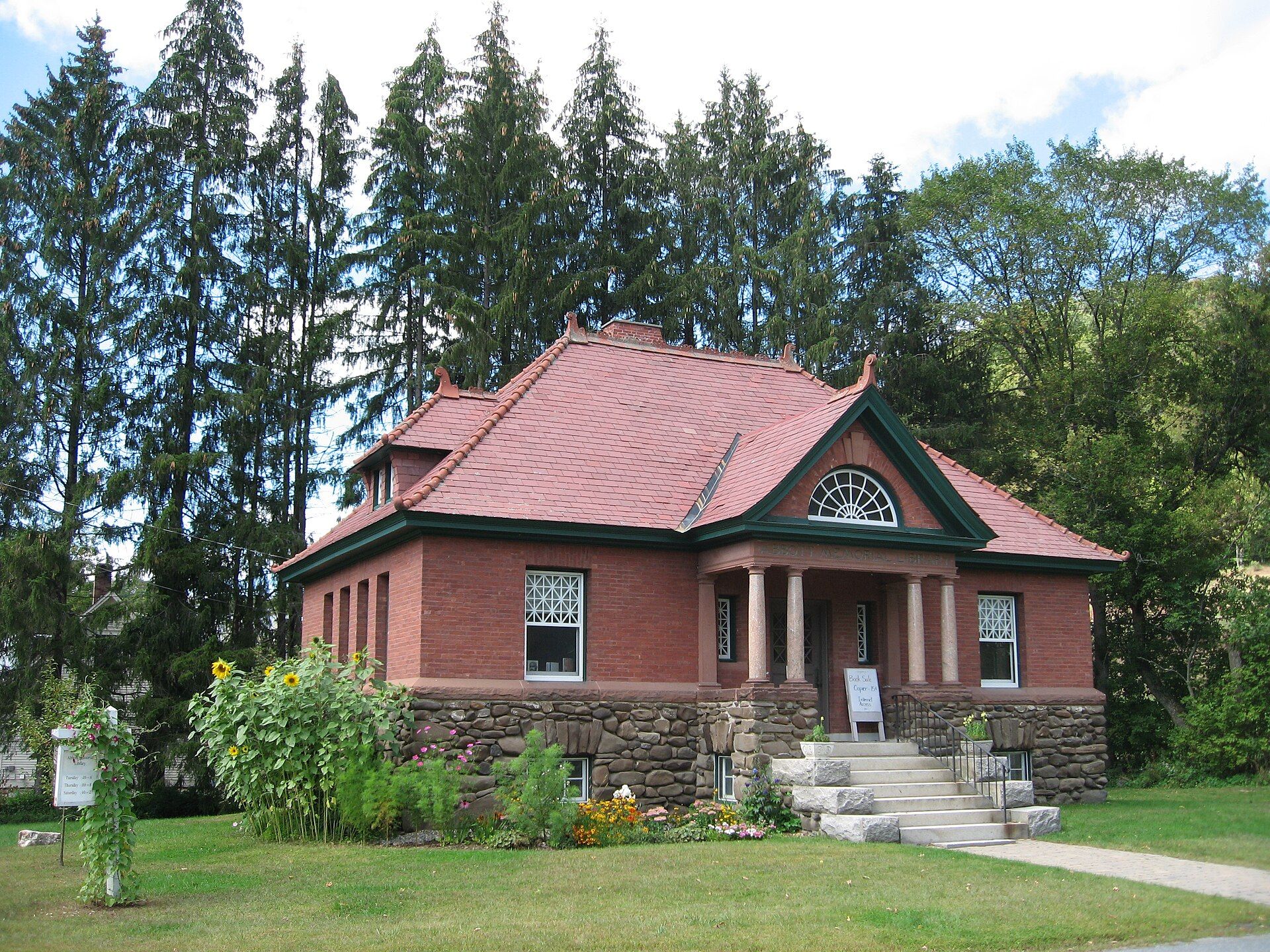 Abbott Memorial Library, Pomfret, Vermont