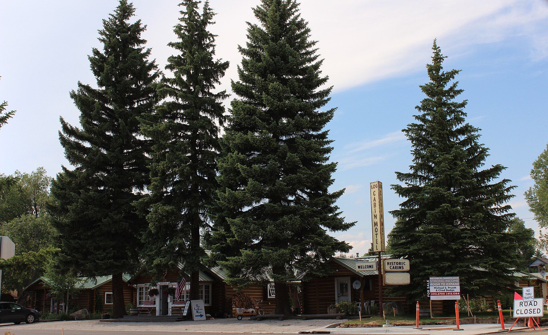 Log Cabin Motel, Pinedale, Wyoming