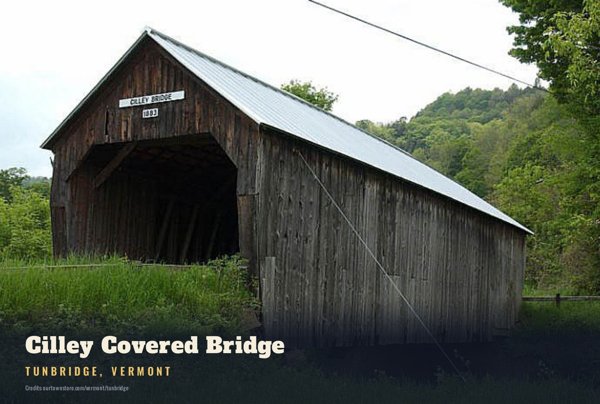 Tunbridge Cilley Covered Bridge Postcard artwork detail